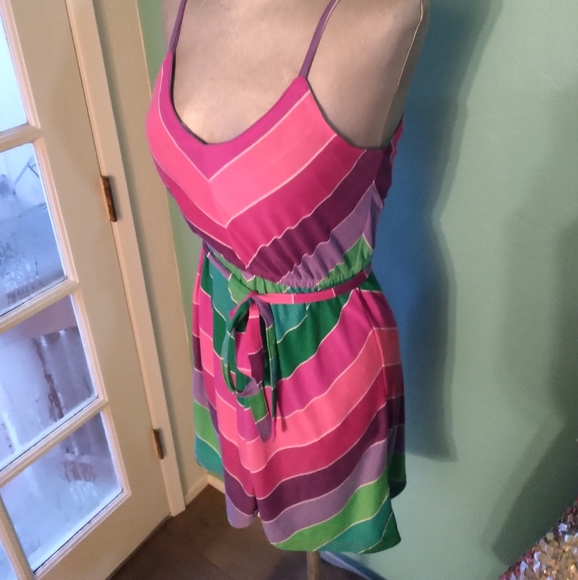 70's inspired chevron dress - Picture 2 of 5